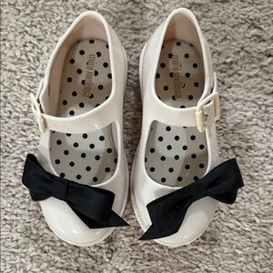 Mini Melissa Kids' Cream and Black Bow Dress Shoes